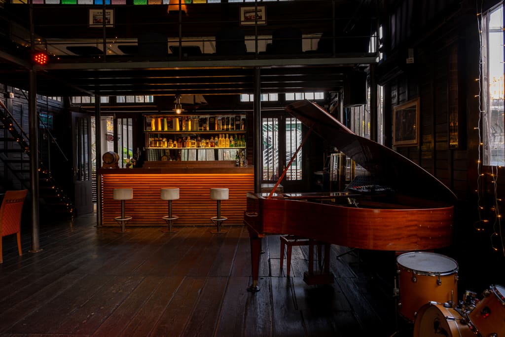 Il palco della Sala Jazz